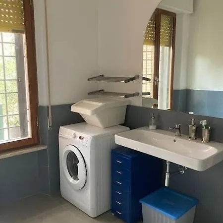 La Casa Tra I Pini Apartman *