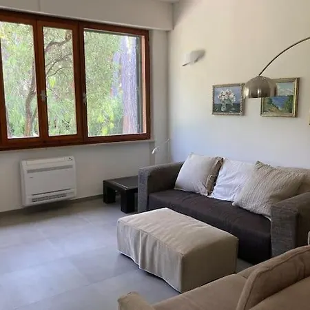 La Casa Tra I Pini