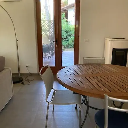 La Casa Tra I Pini Apartman *